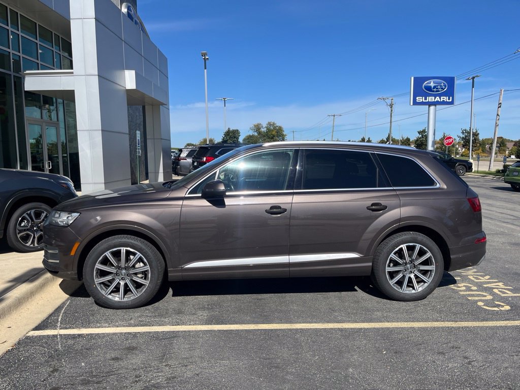 Used 2017 Audi Q7 3.0T Prestige AWD/4WD image 1