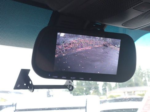 Used 2019 Mercedes-Benz Sprinter 144 image 16