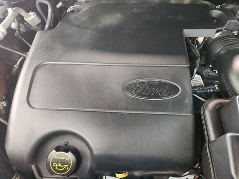 Used 2017 Ford Explorer Limited FWD image 33