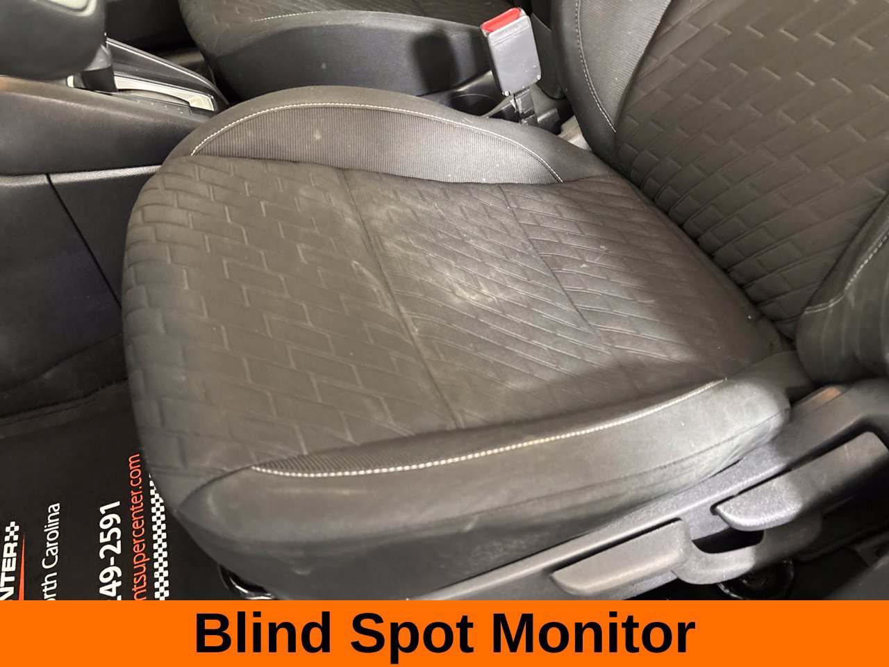 Used 2021 Nissan Kicks S FWD image 12