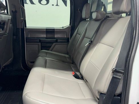 Used 2022 Ford F250 XL w/ Power Equipment Group AWD/4WD image 32