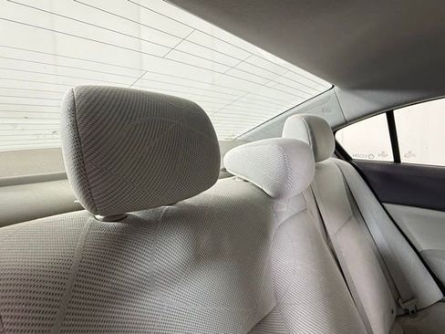 Used 2012 Honda Civic LX image 29
