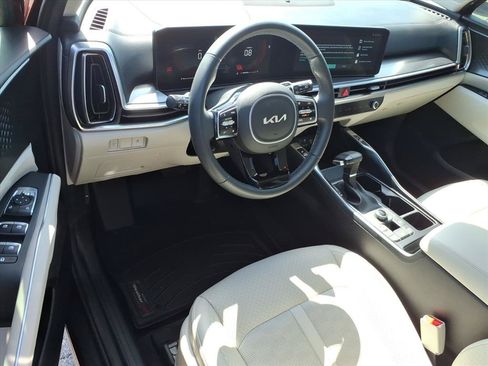 Used 2024 Kia Sorento S AWD/4WD image 21