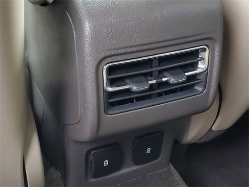 Certified 2023 Lincoln Corsair AWD w/ Equipment Group 101A image 32