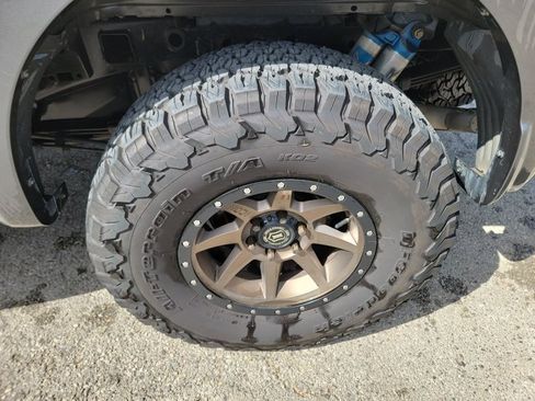 Used 2018 Ford F150 Raptor w/ Equipment Group 802A Luxury AWD/4WD image 12
