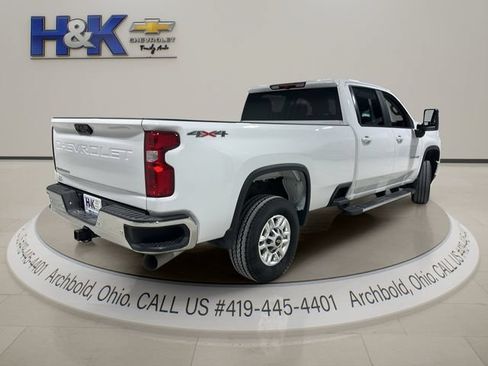 Used 2025 Chevrolet Silverado 2500 LT w/ Safety Package AWD/4WD image 6