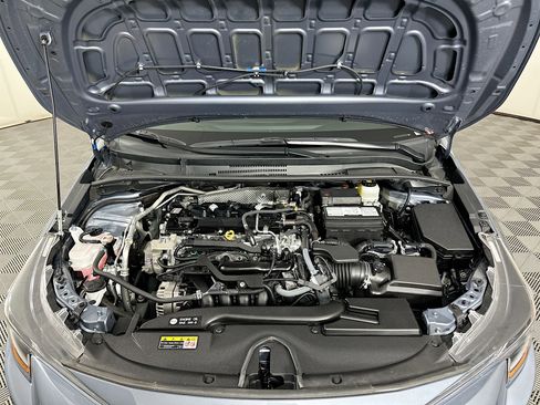 Used 2024 Toyota Corolla LE image 31