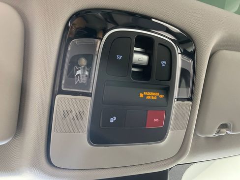 Certified 2025 Hyundai Tucson SEL AWD/4WD image 28