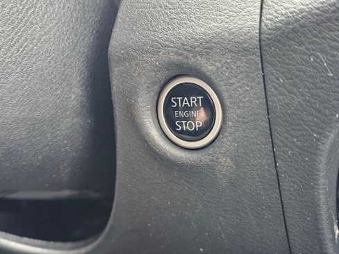 Used 2022 Nissan Frontier SV RWD image 40