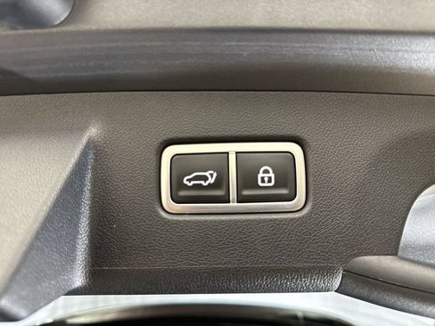Used 2023 Kia Sorento EX w/ Panoramic Sunroof Package FWD image 27