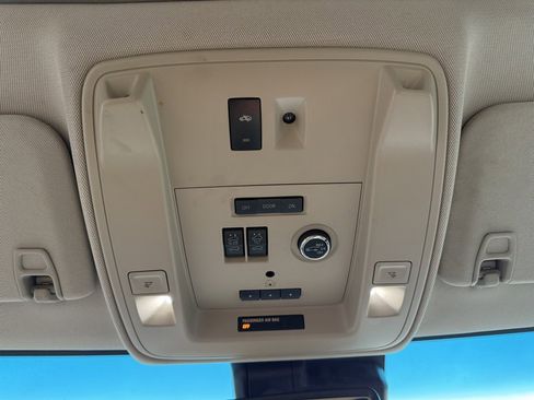 Used 2019 GMC Yukon XL Denali w/ Denali Ultimate Package image 28