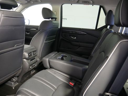 Used 2023 Honda Pilot Elite image 13