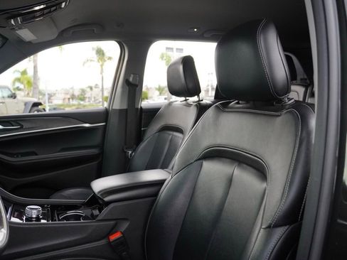 Certified 2023 Jeep Grand Cherokee Limited image 18