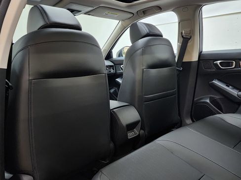Used 2024 Honda Civic Touring image 14