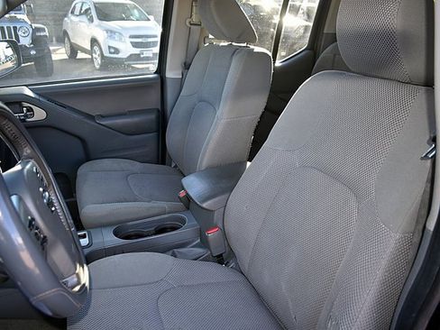 Used 2017 Nissan Frontier SV w/ SV Value Truck Package image 17