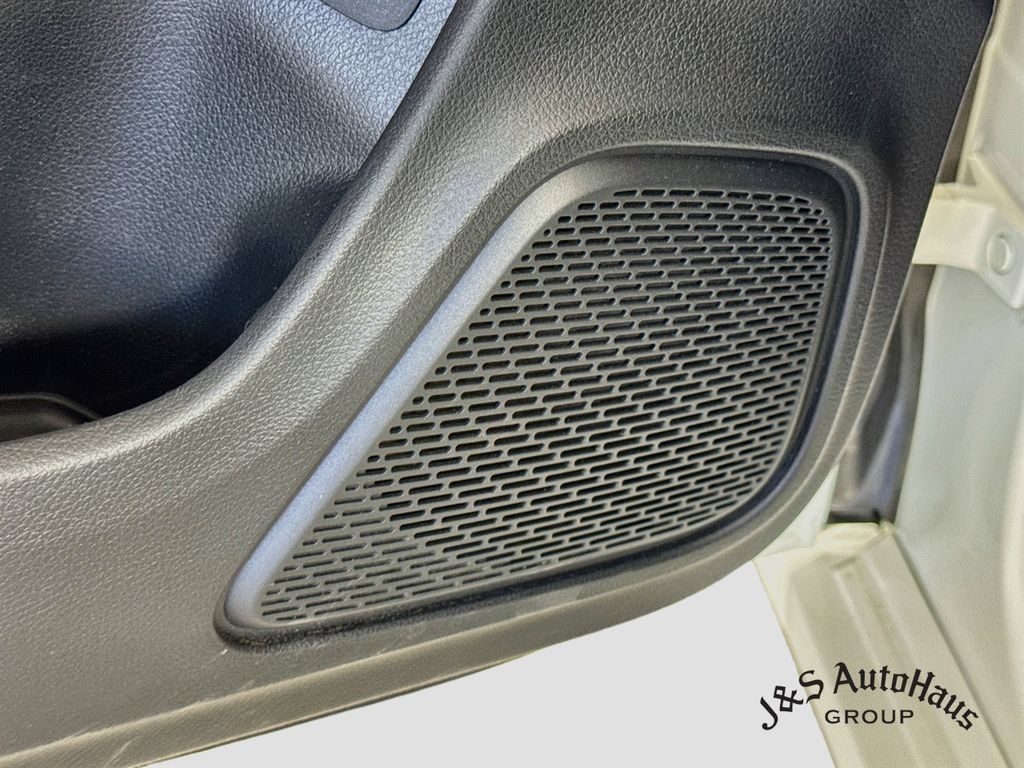 Used 2020 Mercedes-Benz CLA 250 image 24
