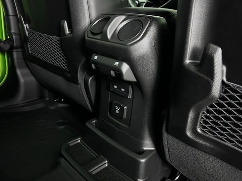 New 2025 Jeep Wrangler Rubicon 392 image 40