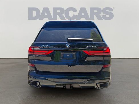 Used 2022 BMW X7 xDrive40i w/ M Sport Package AWD/4WD image 5