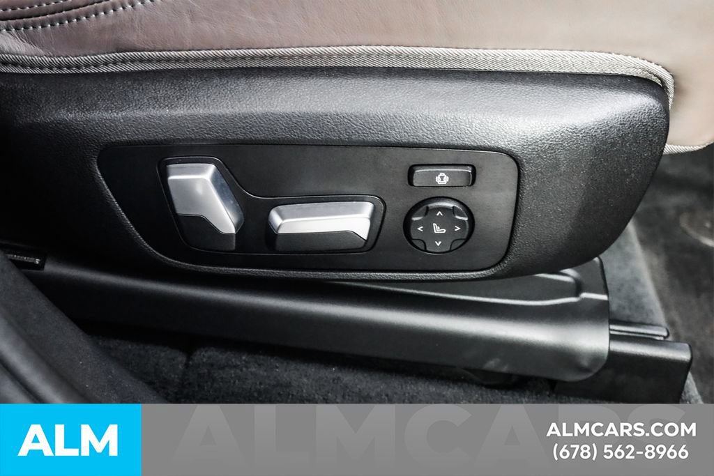 Used 2021 BMW X4 M AWD/4WD image 47