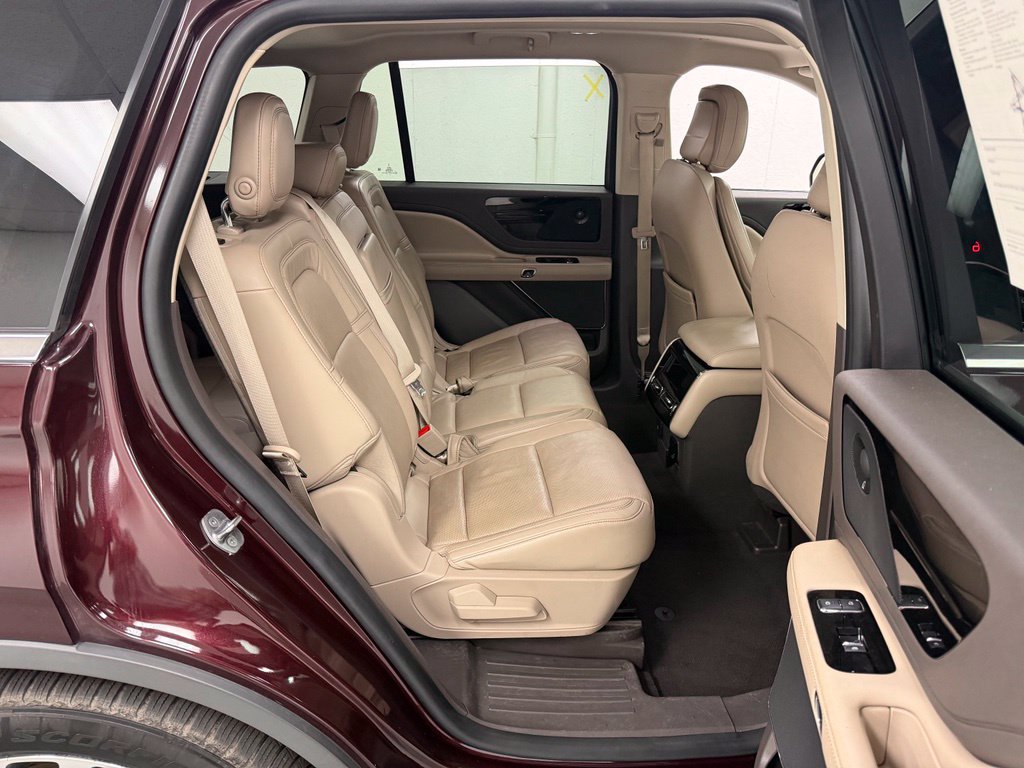 Used 2020 Lincoln Aviator Reserve w/ Equipment Group 201A AWD/4WD image 14