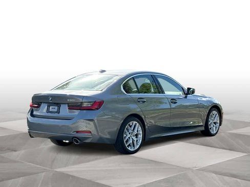 Used 2025 BMW 330i Sedan image 8