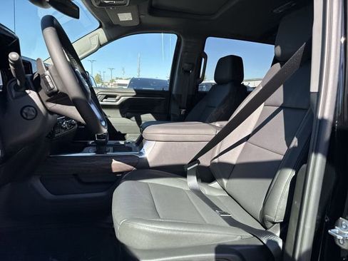 New 2026 GMC Sierra 1500 SLT w/ SLT Premium Package AWD/4WD image 11