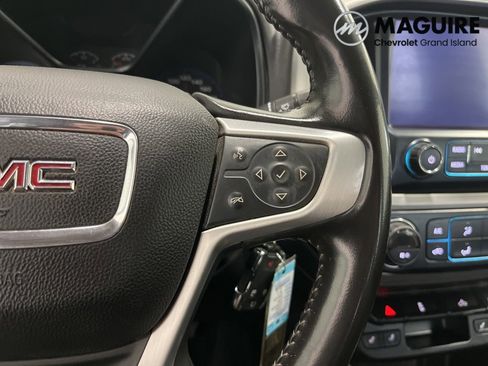 Used 2018 GMC Canyon SLT image 7