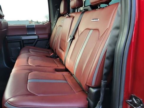 Used 2018 Ford F150 Platinum w/ Equipment Group 701A Luxury image 15