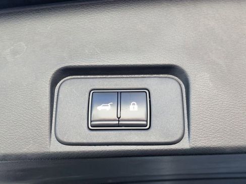 Used 2021 Nissan Rogue SL AWD/4WD image 33