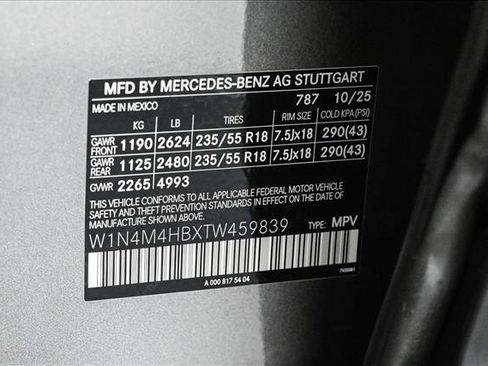 New 2026 Mercedes-Benz GLB 250 4MATIC image 27