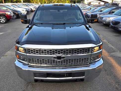 Used 2019 Chevrolet Silverado 2500 W/T w/ Snow Plow Prep Package AWD/4WD image 3