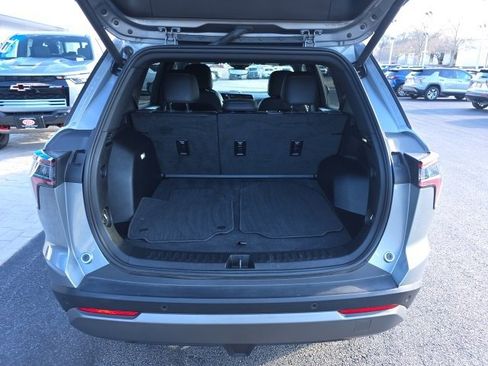 Used 2025 Chevrolet Equinox LT w/ Convenience Package II image 26