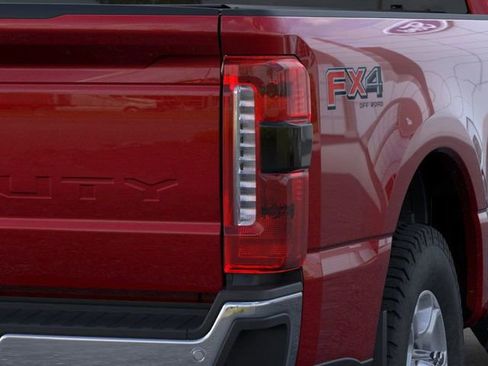 New 2026 Ford F350 XLT w/ 360-Degree Camera Package image 21