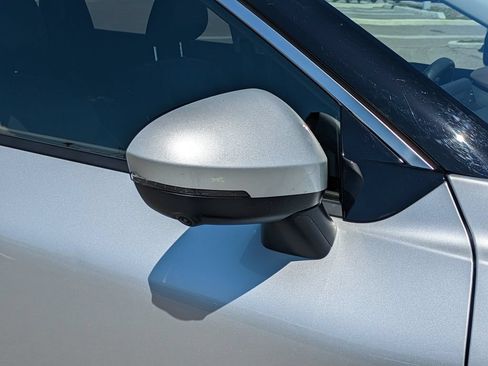 Used 2023 Nissan Rogue Platinum w/ Platinum Premium Package FWD image 12
