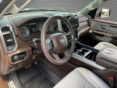 Used 2025 RAM 1500 Laramie w/ Laramie Southwest Edition AWD/4WD image 17