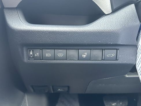 New 2025 Toyota RAV4 XLE Premium image 31