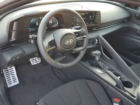 New 2026 Hyundai Elantra Sport image 9