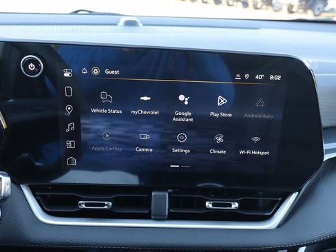 New 2026 Chevrolet Equinox LT w/ Convenience Package II image 9