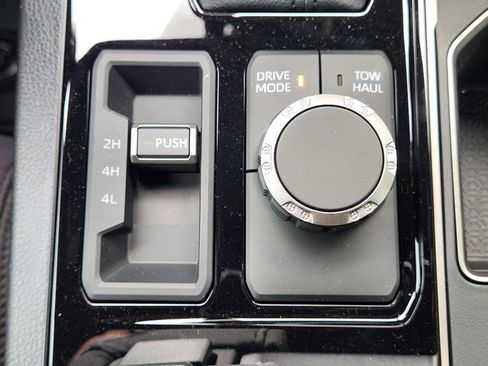 New 2026 Toyota Tundra SR5 image 18