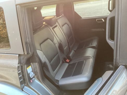 Used 2022 Ford Bronco Outer Banks image 35