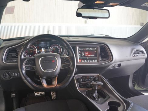 Used 2021 Dodge Challenger R/T Scat Pack RWD image 11