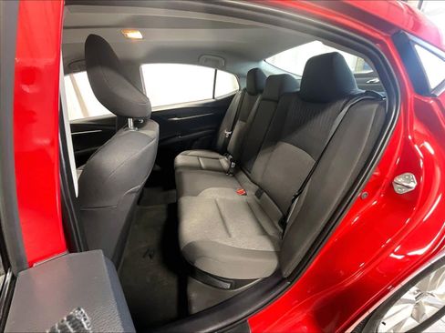 Used 2025 Toyota Camry LE image 15