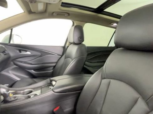 Used 2017 Buick Envision Premium w/ Driver Confidence Package AWD/4WD image 25
