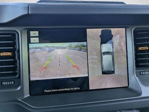 Used 2024 Ford Bronco Badlands AWD/4WD image 14