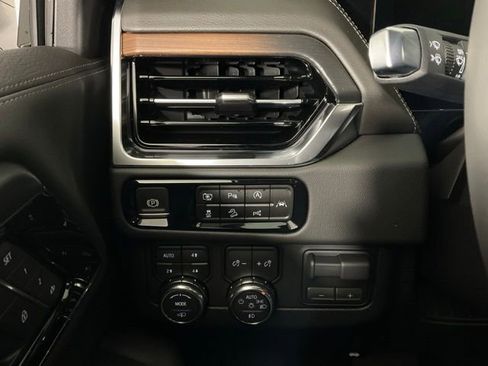 New 2026 GMC Yukon XL Denali w/ Denali Reserve Package AWD/4WD image 27