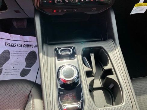 New 2026 Jeep Cherokee Overland AWD/4WD image 18