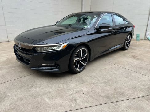 Used 2020 Honda Accord Sport image 4