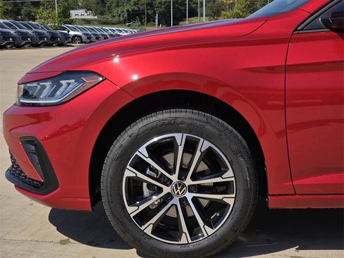 New 2025 Volkswagen Jetta Sport image 5