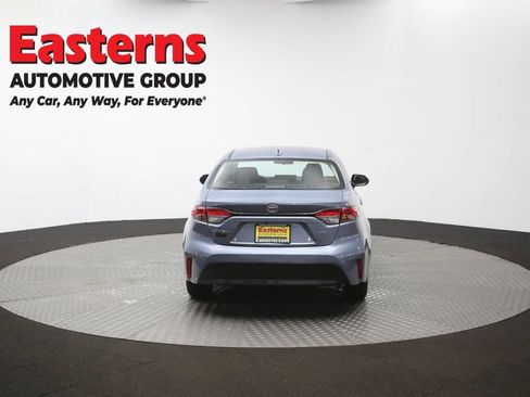 Used 2025 Toyota Corolla LE FWD image 34