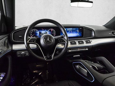 Used 2025 Mercedes-Benz GLE 450e 4MATIC image 20